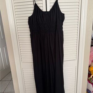 H&M Black Sleeveless Maxi Dress